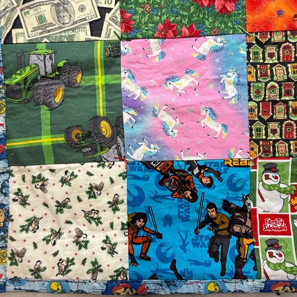 Handmade‎ Patchwork Quilt Throw Blanket halloween Dogs Money Christmas